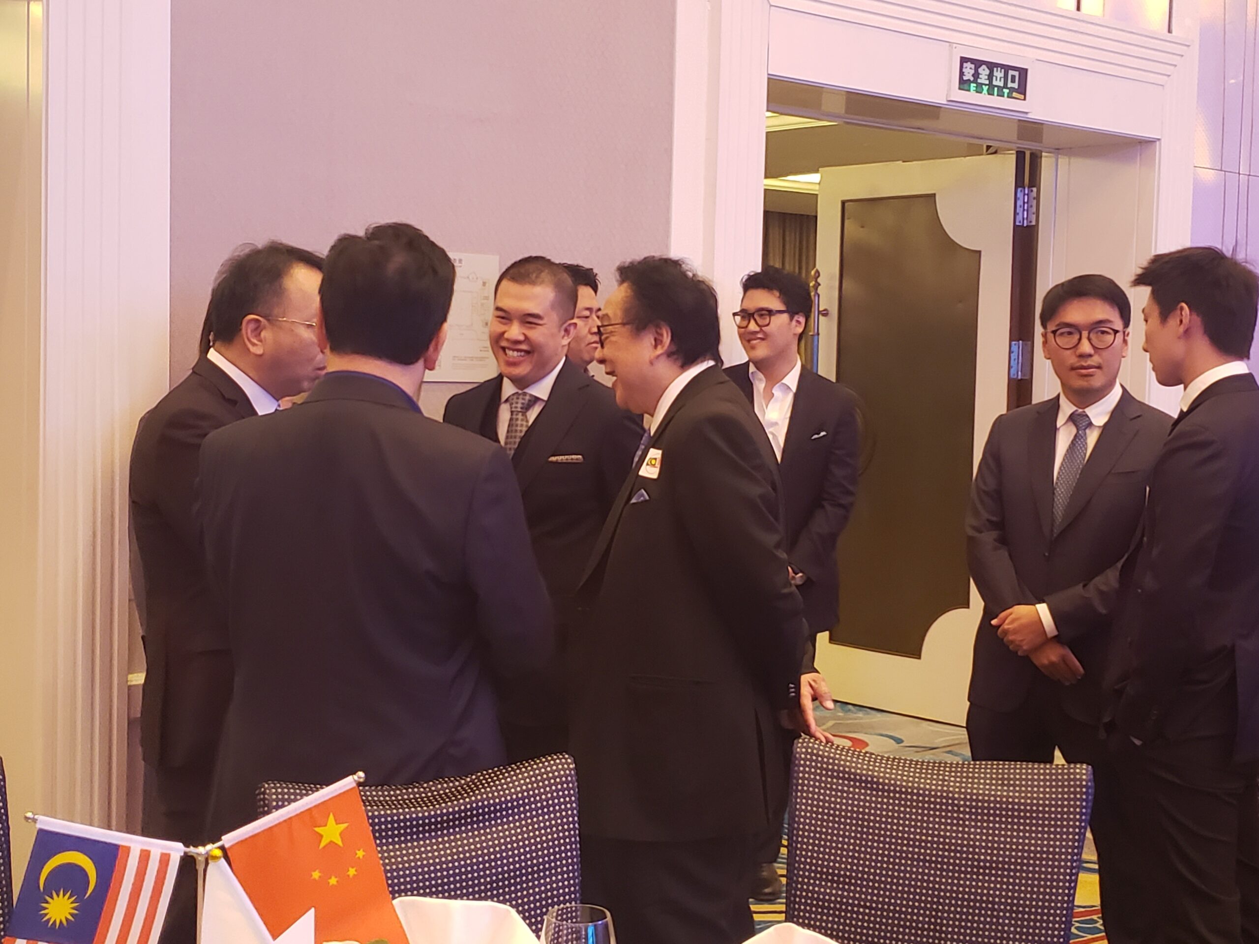 Gaston Chee mingles with YTL Corporation Chairman Tan Sri Francis Yeoh